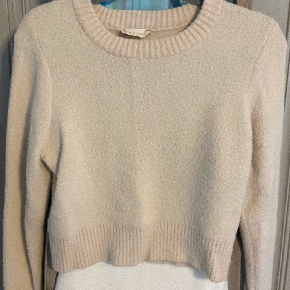 Altar’d State sweater